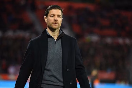 Xabi Alonso hé lộ khả năng tái ngộ Liverpool - “Không ai biết trước được”