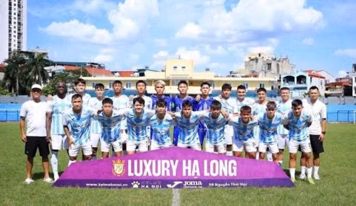 Dùng cầu thủ sai quy định, đội bóng Việt Nam trả giá bằng trận thua 0-3