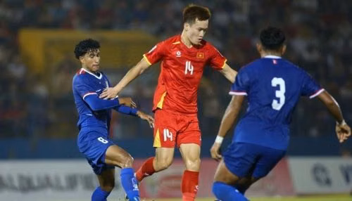 AFF Cup thay đổi lịch thi đấu: HLV Kim Sang-sik đứng trước bài toán khó