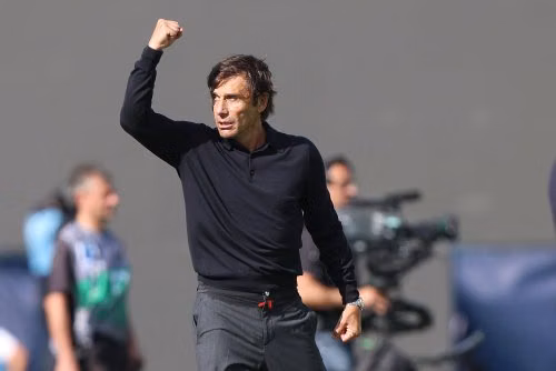 Antonio Conte sau trận hòa của Napoli với Genoa: “Thật khó chịu, bóng đá là thế”