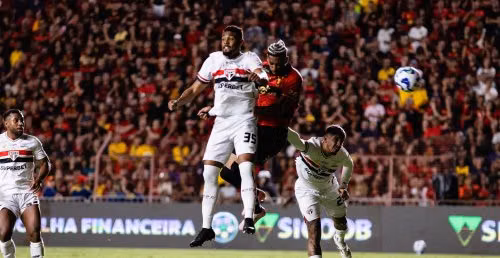 📹 Đội dự bị São Paulo gục ngã trước Sport - đội bét bảng giành chiến thắng trở lại